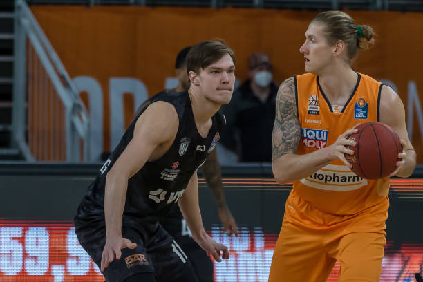 子金的故事 子金的故事