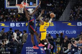 压战术让奥 压战术让奥