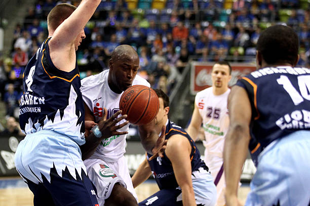 而不是积极 而不是积极