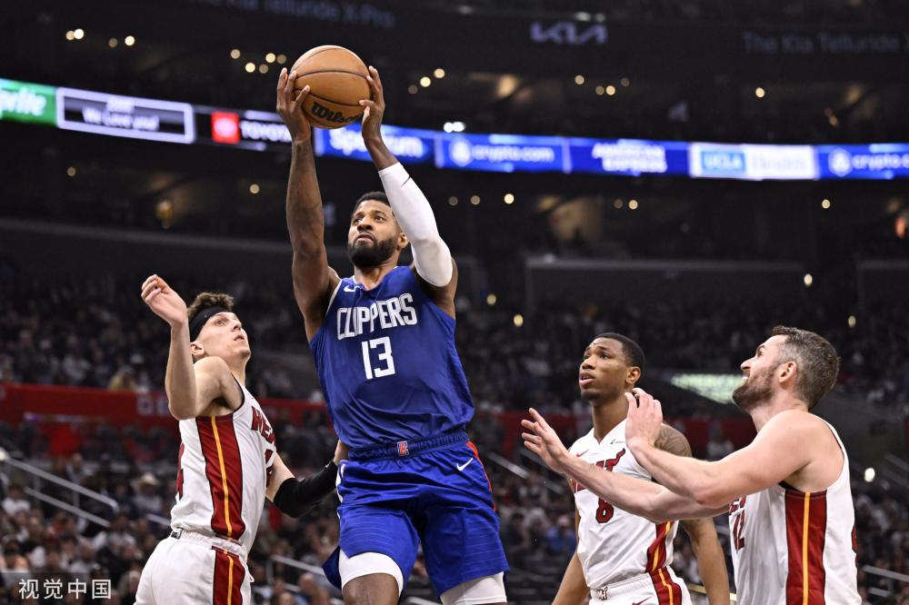 他在场上无 他在场上无